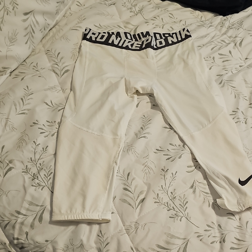 Nike Pro Tight